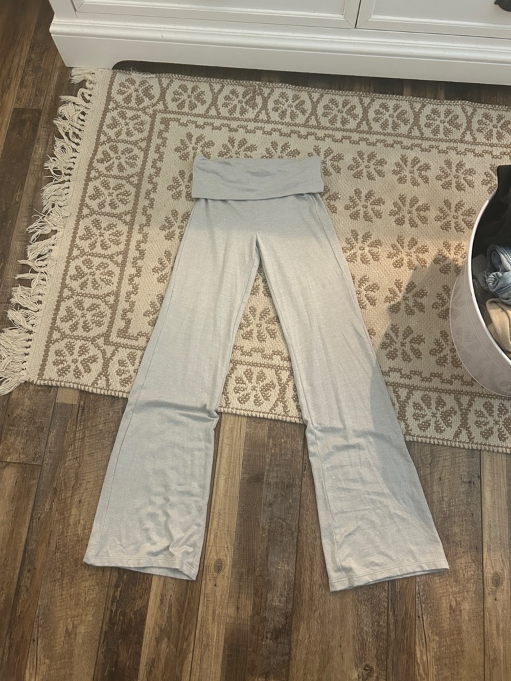 Hollister fold over pants